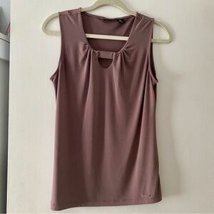 Tahari taupe dress shirt with keyhole